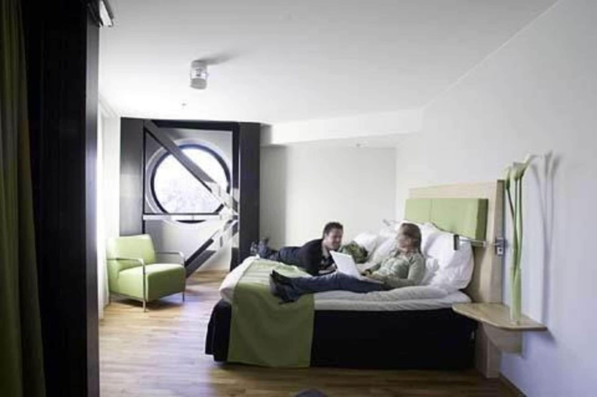 Quality Hotel 11 & Eriksbergshallen Gothenburg Bagian luar foto